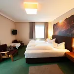 Gletscherblick Penzion Fulpmes